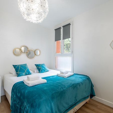 Spacious And Bright 2-Bedroom Large Apartment Very Close To Paris - Near Metro Boulogne-Billancourt Kültér fotó