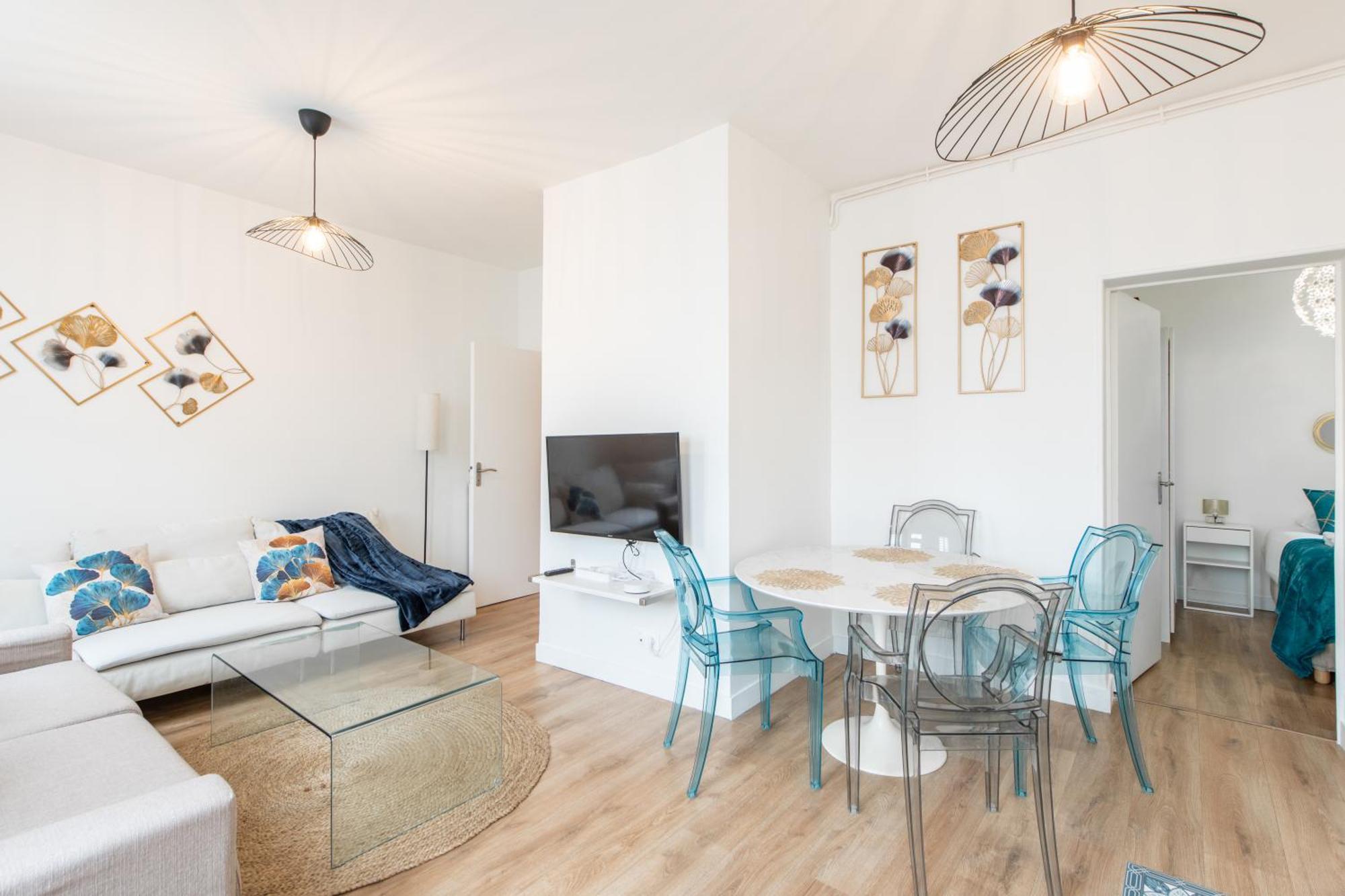 Spacious And Bright 2-Bedroom Large Apartment Very Close To Paris - Near Metro Boulogne-Billancourt Kültér fotó