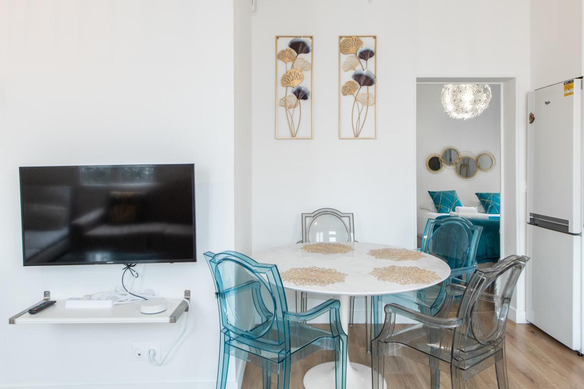 Spacious And Bright 2-Bedroom Large Apartment Very Close To Paris - Near Metro Boulogne-Billancourt Kültér fotó