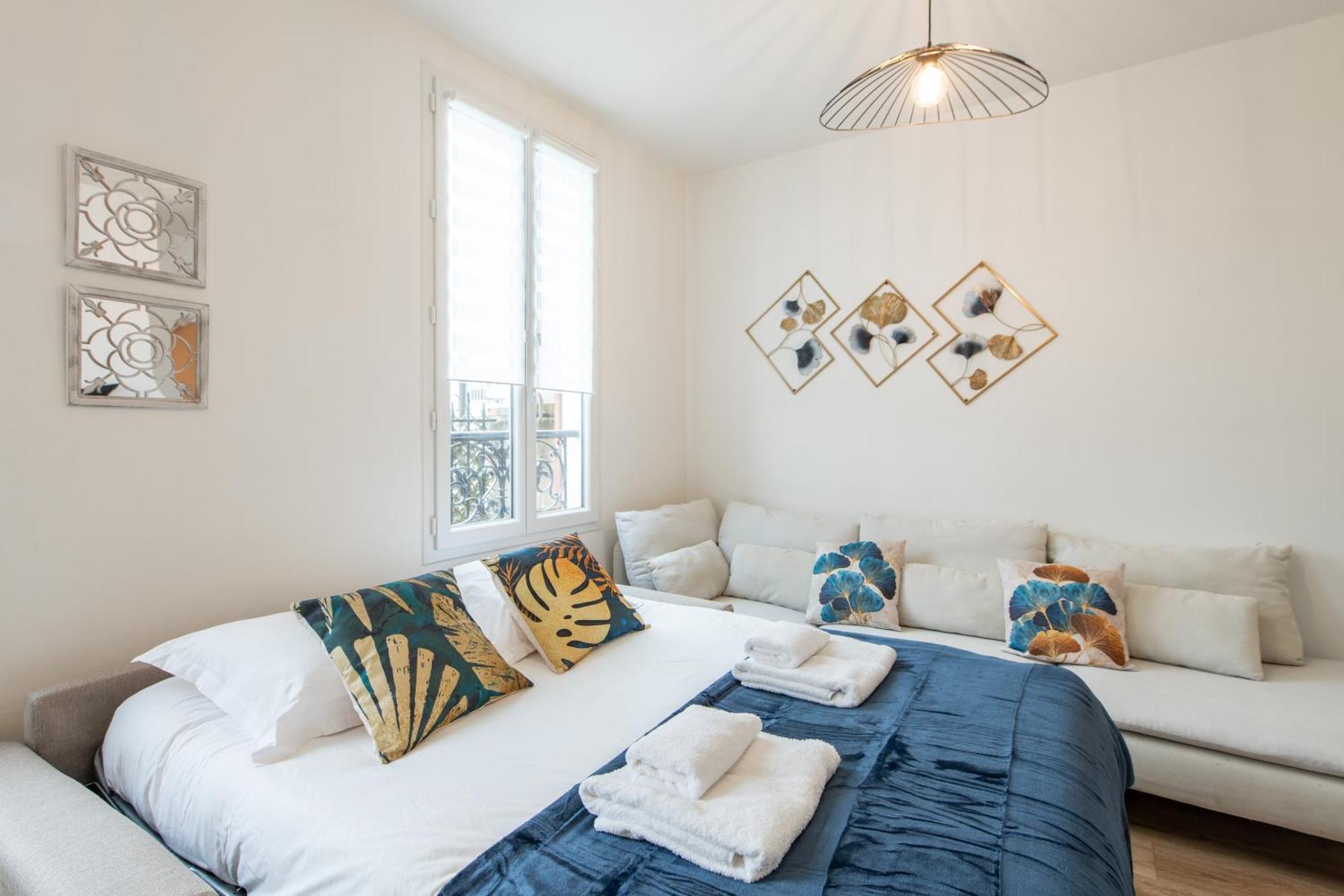 Spacious And Bright 2-Bedroom Large Apartment Very Close To Paris - Near Metro Boulogne-Billancourt Kültér fotó