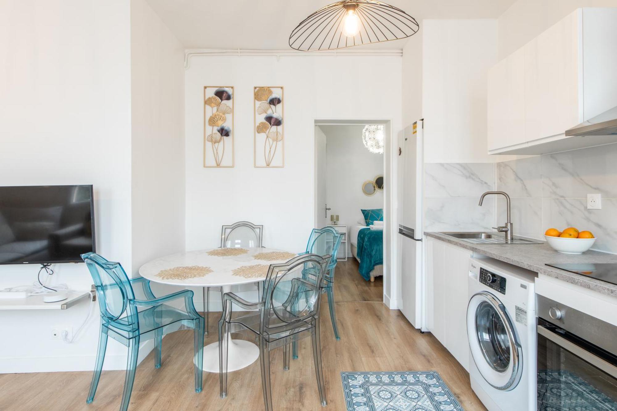 Spacious And Bright 2-Bedroom Large Apartment Very Close To Paris - Near Metro Boulogne-Billancourt Kültér fotó