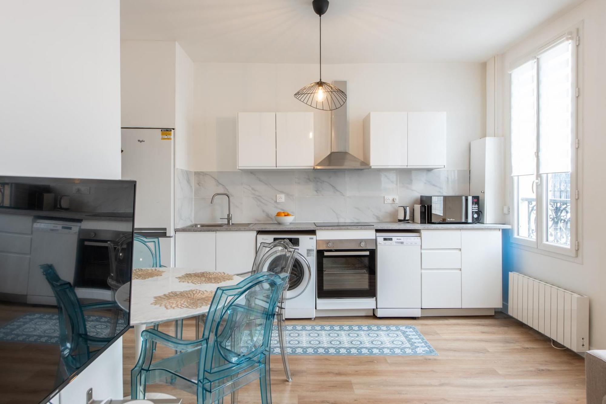 Spacious And Bright 2-Bedroom Large Apartment Very Close To Paris - Near Metro Boulogne-Billancourt Kültér fotó