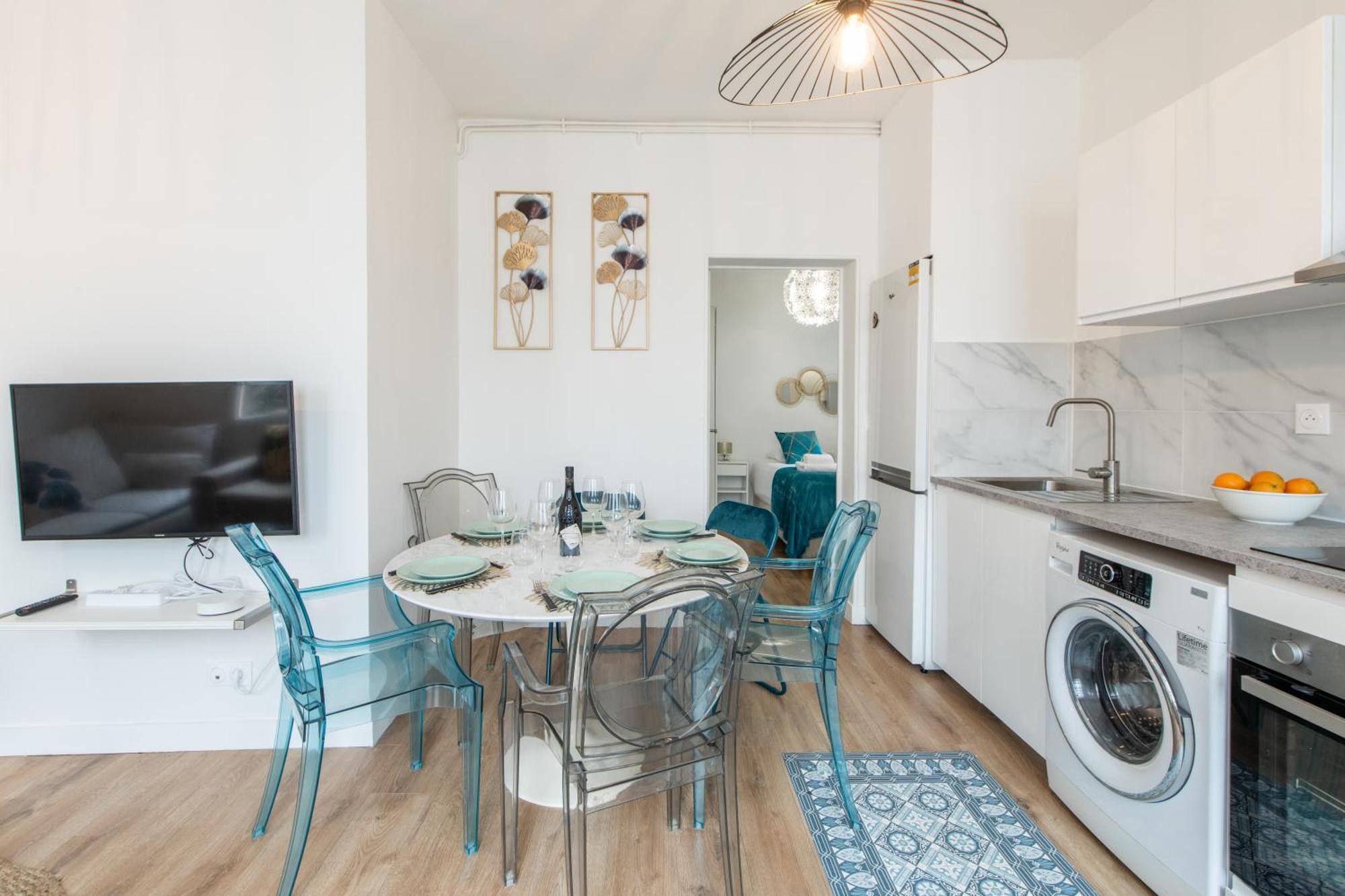 Spacious And Bright 2-Bedroom Large Apartment Very Close To Paris - Near Metro Boulogne-Billancourt Kültér fotó