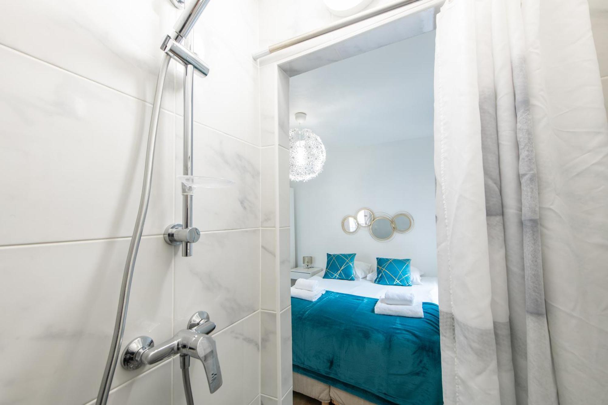 Spacious And Bright 2-Bedroom Large Apartment Very Close To Paris - Near Metro Boulogne-Billancourt Kültér fotó