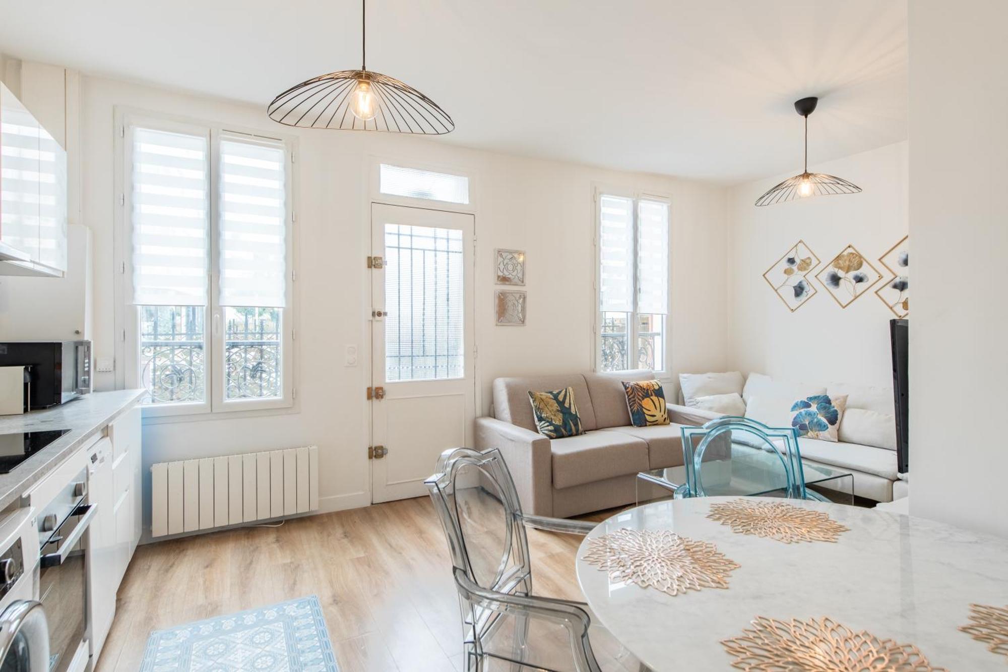 Spacious And Bright 2-Bedroom Large Apartment Very Close To Paris - Near Metro Boulogne-Billancourt Kültér fotó